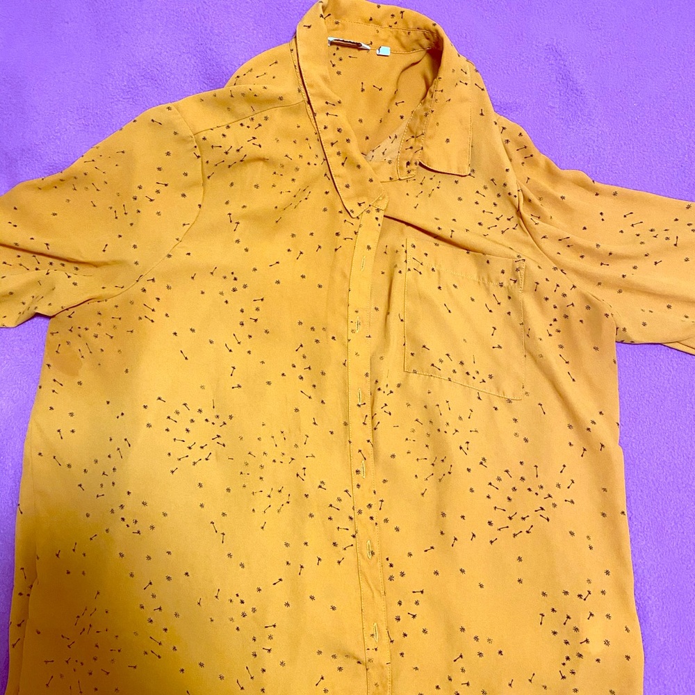 mustard shirt